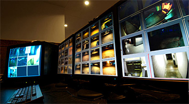 Foreseeson information displays